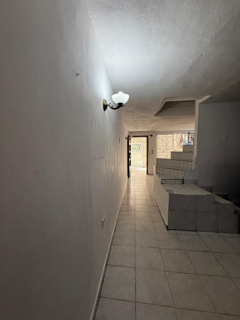 Isabelica Valencia Casa Venta - Image 5
