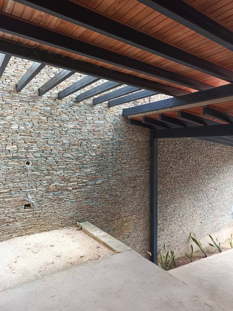 Tazajal Naguanagua Townhouses - Image 3