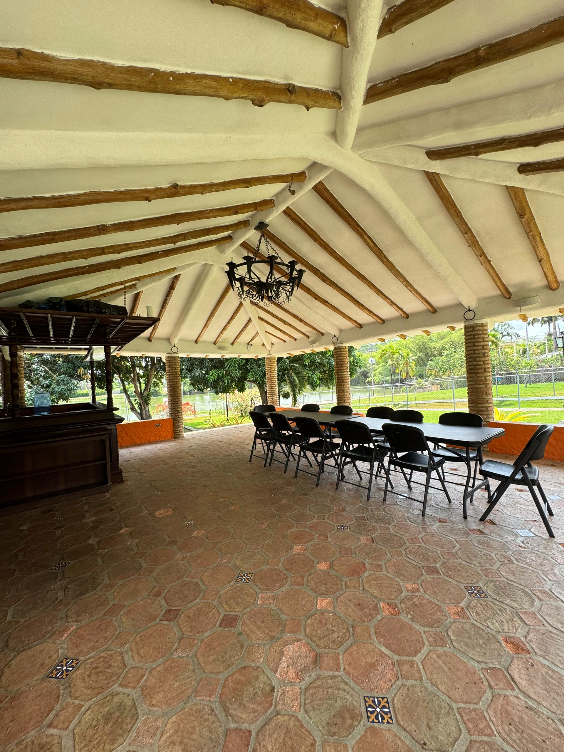 Villa Los Aguacates Sector Barrera - Image 6