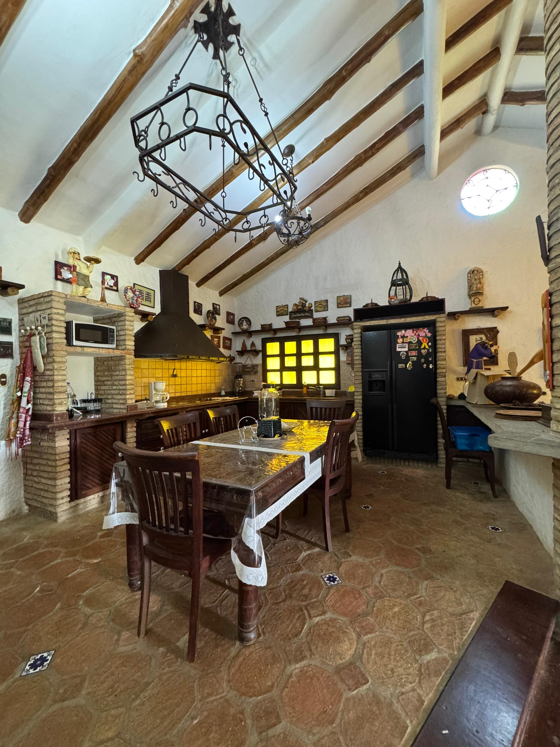 Villa Los Aguacates Sector Barrera - Image 8